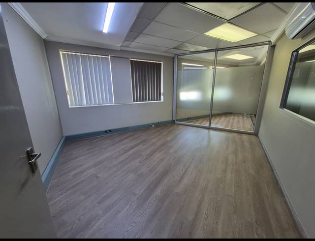 296M² OFFICE TO LET IN RIVONIA